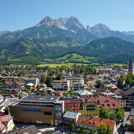 Hotel Die Hindenburg Saalfelden Екстер'єр фото